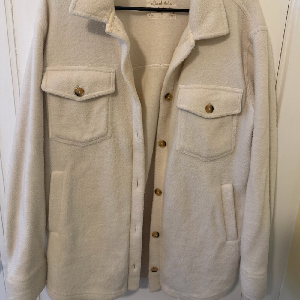 Altar’d State Fleece Shacket – Cream / Ivory (Size S)